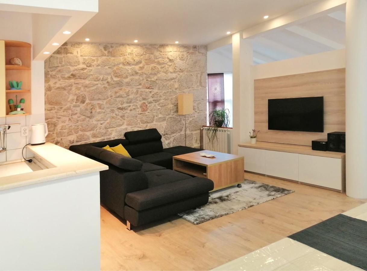 Apartment Julija Водице Екстер'єр фото