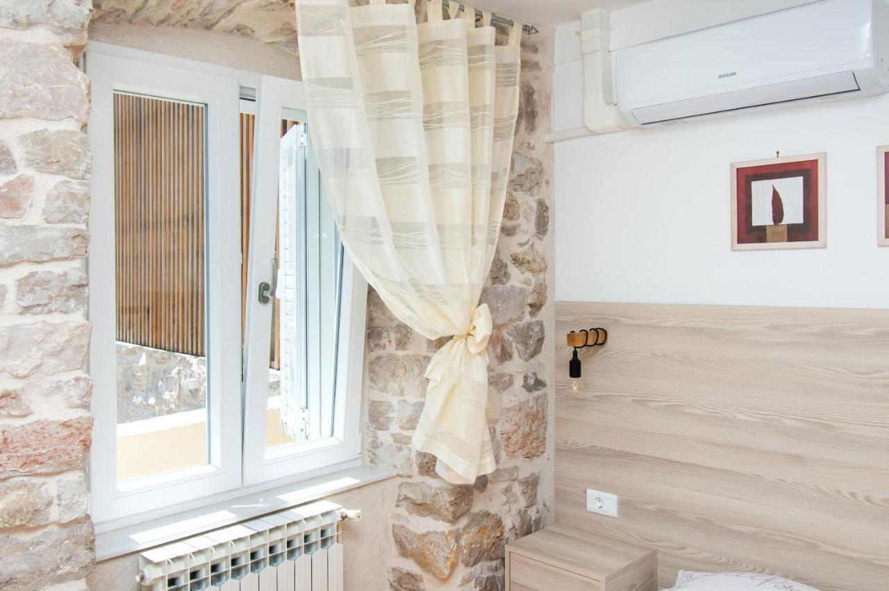 Apartment Julija Водице Екстер'єр фото