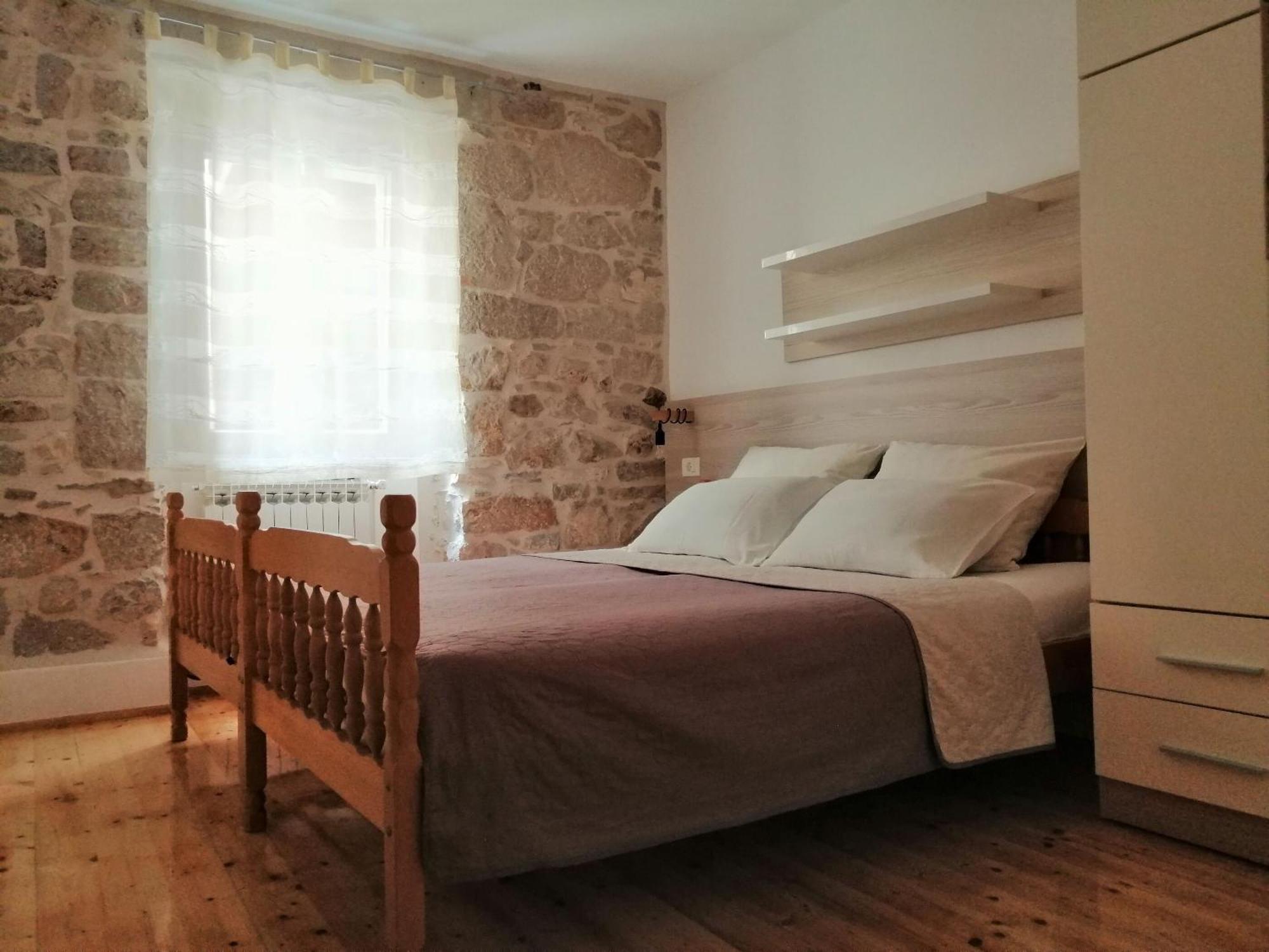 Apartment Julija Водице Екстер'єр фото