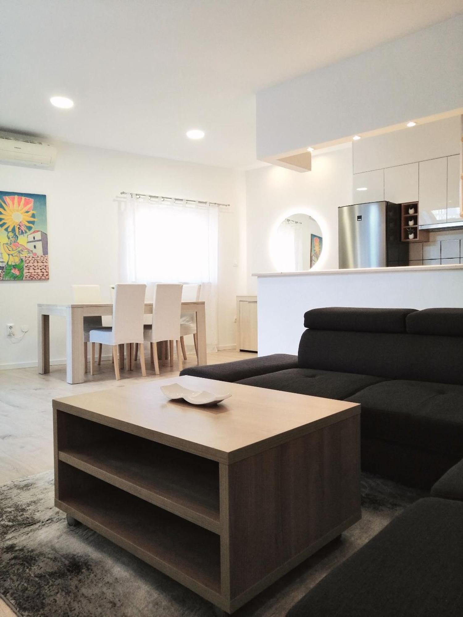 Apartment Julija Водице Екстер'єр фото